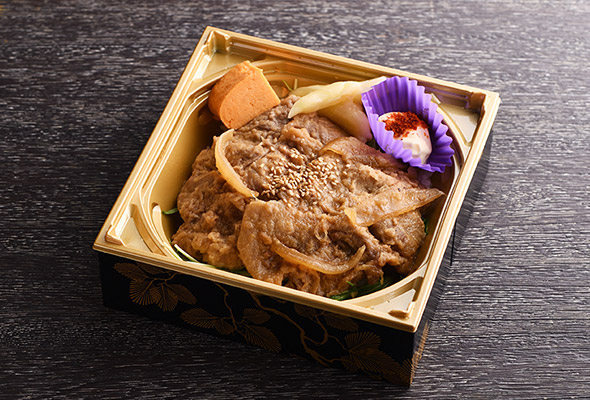 国産豚の生姜焼き丼写真